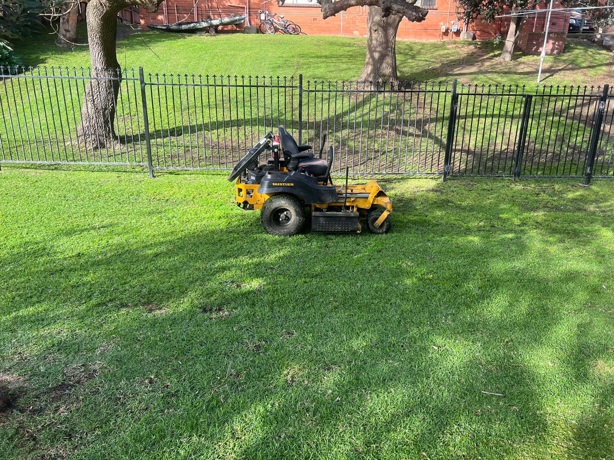 Lawn mowing in Frankston with ride on mower