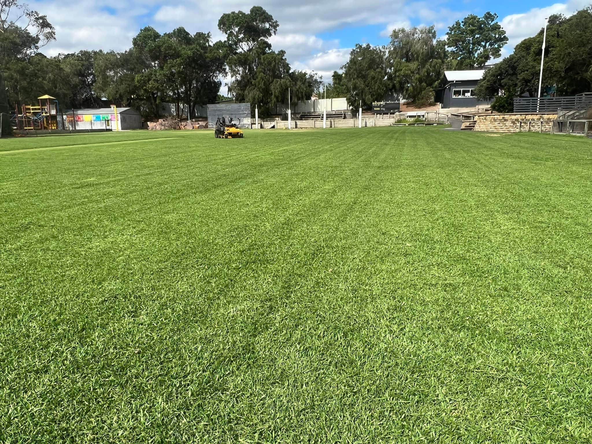 School grounds maintenance frankston